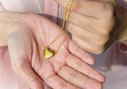 Collana Oro Giallo 18 Carati Con Stellina Collana Oro Giallo 18 Carati Con Stellina